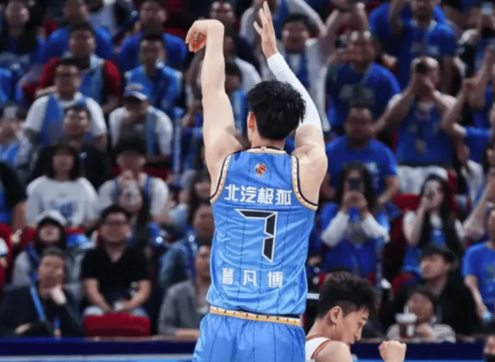 九游体育app官网-北京收官战强势输出！全民皆兵统治攻守，新外+2将复出发挥不错|吉林|曾凡博|丘天|篮板|比赛_新浪体育_新浪新闻